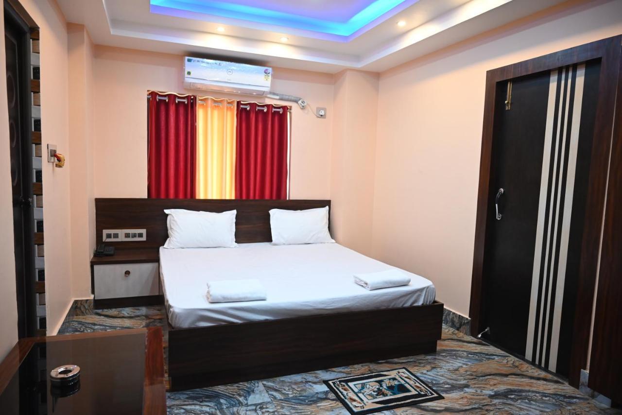 Oyo Hotel Tulusi Inn Bolpur Exterior foto