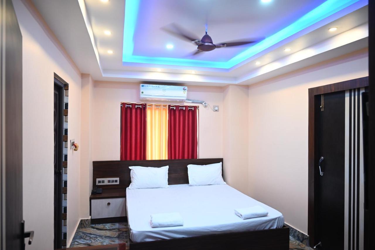 Oyo Hotel Tulusi Inn Bolpur Exterior foto