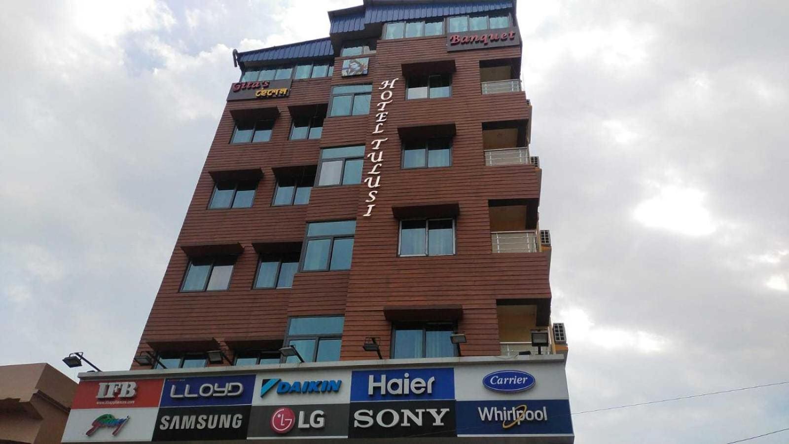 Oyo Hotel Tulusi Inn Bolpur Exterior foto